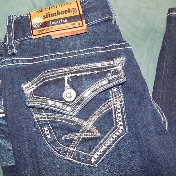 Jeans NWT - Picture 1 of 7